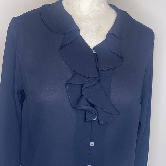 Karen Scott blouse black button down ruffled lightweight Size Small petite - Picture 3 of 9